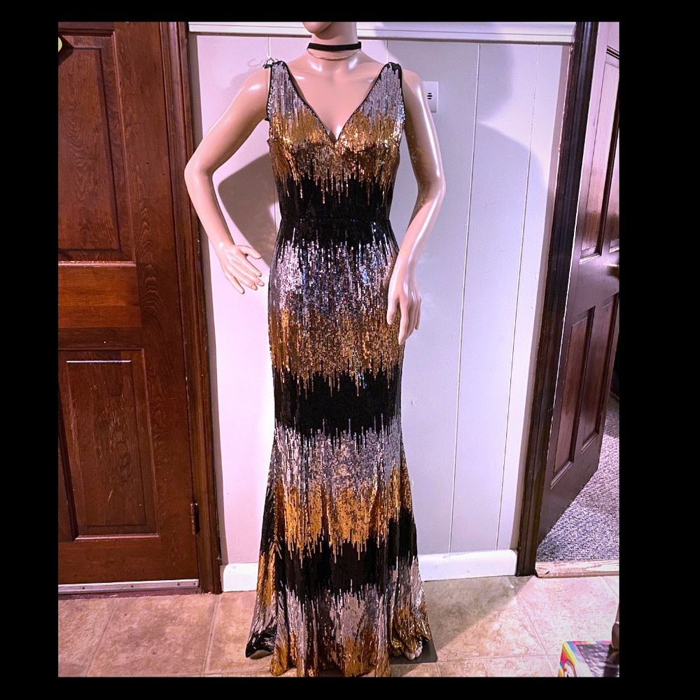 Multicolored sequin dress. New with tags.
